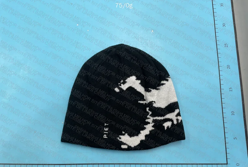 Oakley x Piet Beanie 2