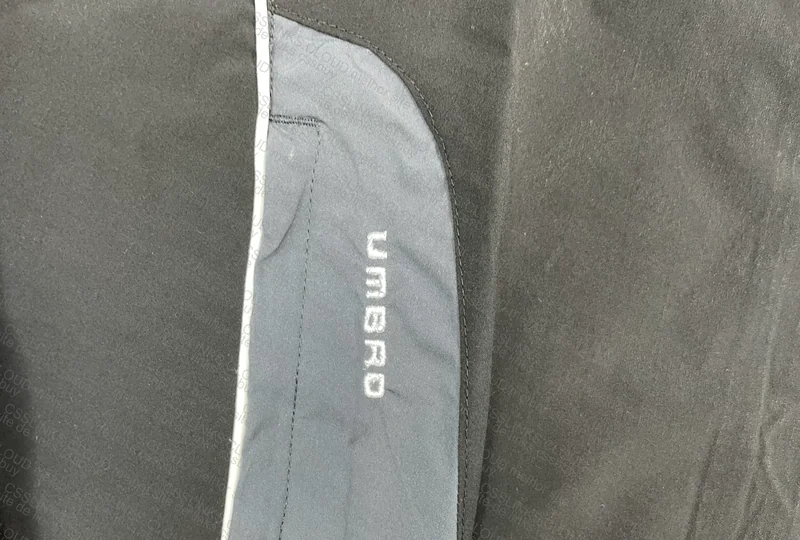 Palace X Umbro Track Sale or Bug 4