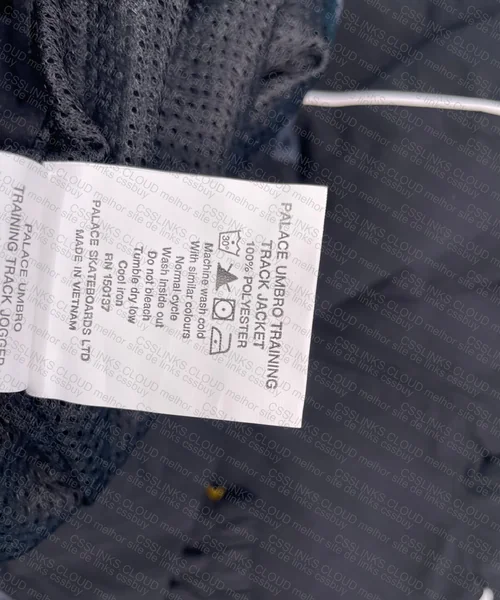 Palace X Umbro Track Sale or Bug 5