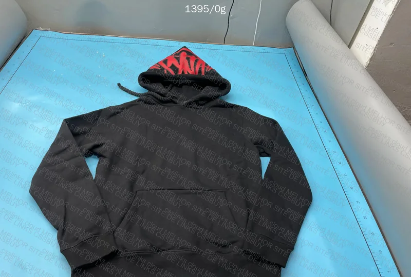 Track suit syna world 3