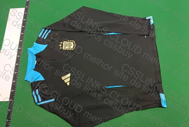 Tracksuit Argentina 3