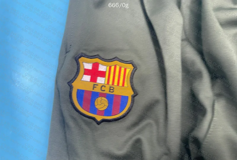 Tracksuit Barcelona 4