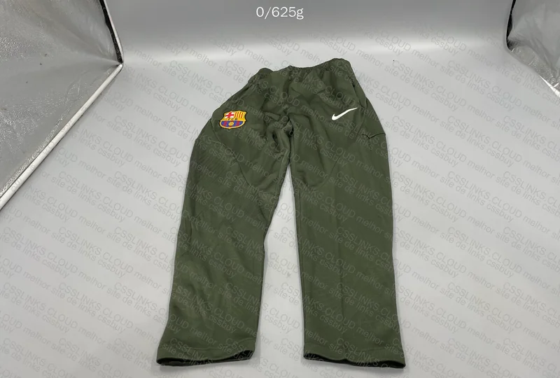 Barcelona Track Suit, GL? 5