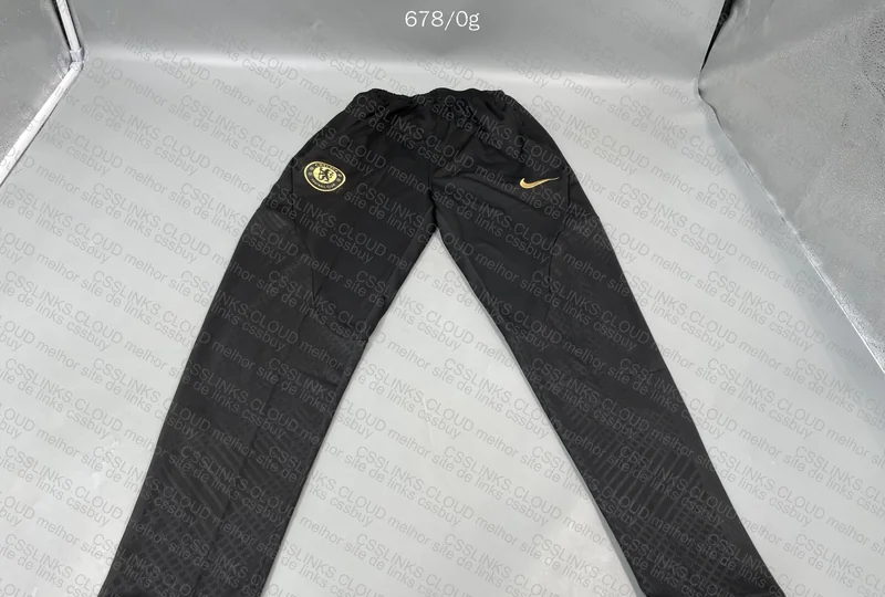 tracksuit chelsea 4