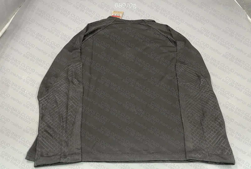 Tracksuit chelsea 4