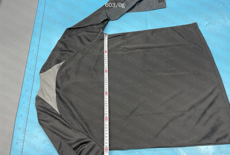 Track Suit with Measurements 9