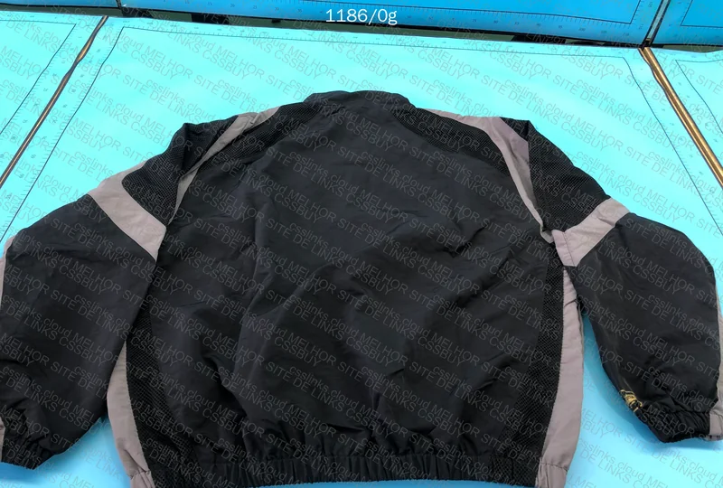 Tracksuit Corteiz Brasil (DRAGON) 8