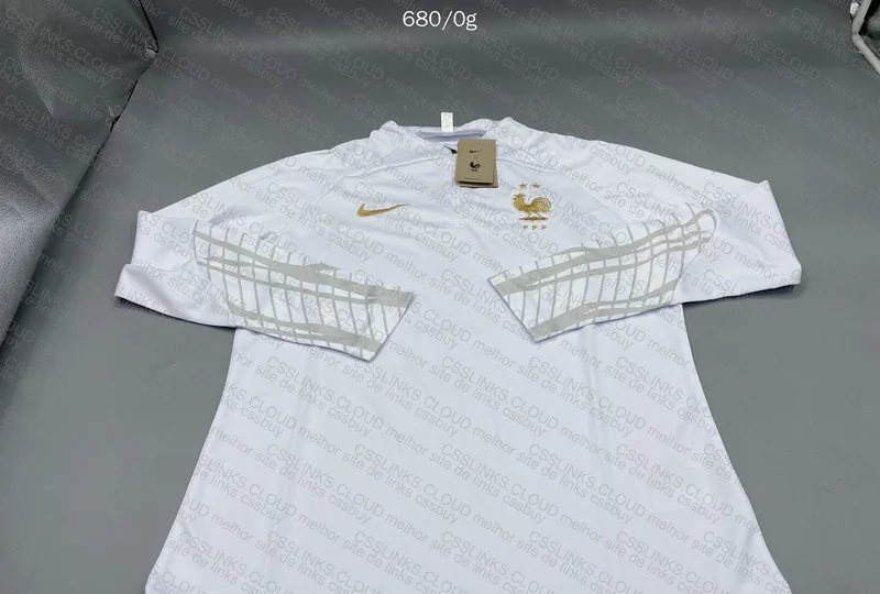 Vagrant France Track Suit 8