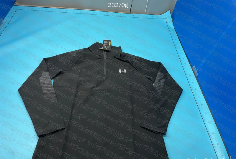 Under Armour Track Suit 2