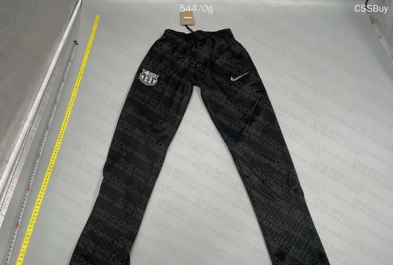Barcelona Track Suit, GL? 5