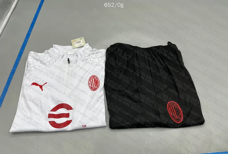 Tracksuit Milan 2