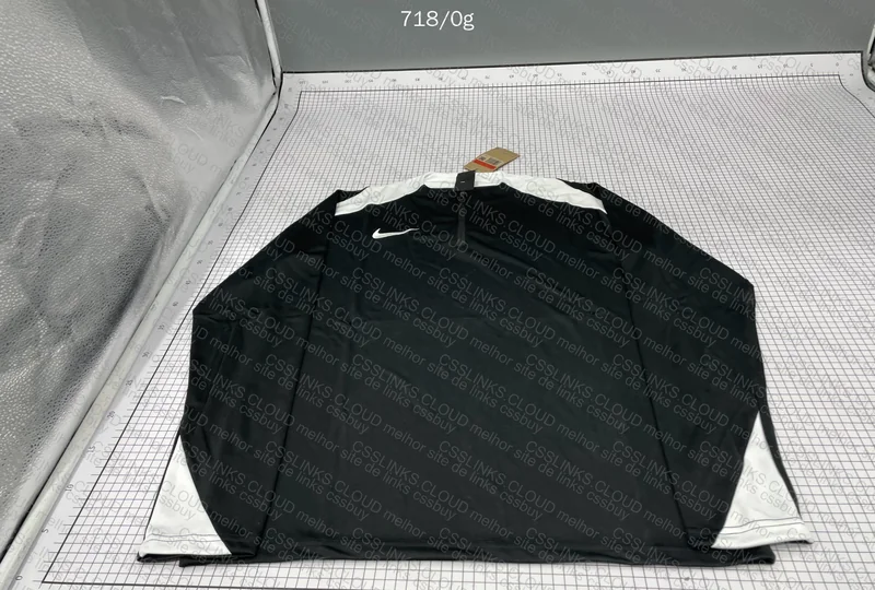 Tracksuit Nike