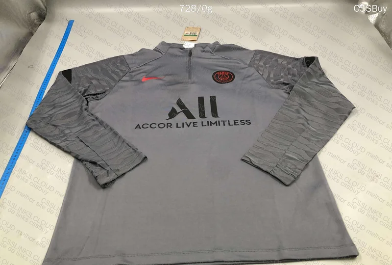 PSG 22/23 Gray Tracksuit 3