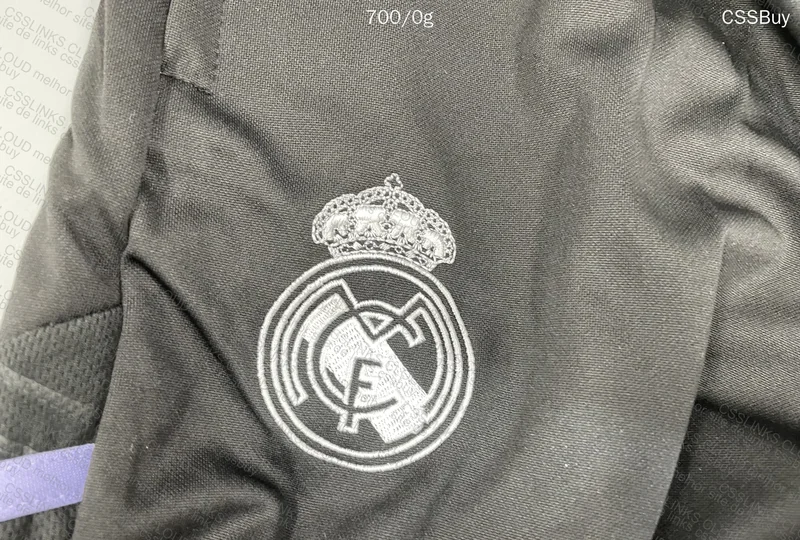 Tracksuit Real Madrid 9