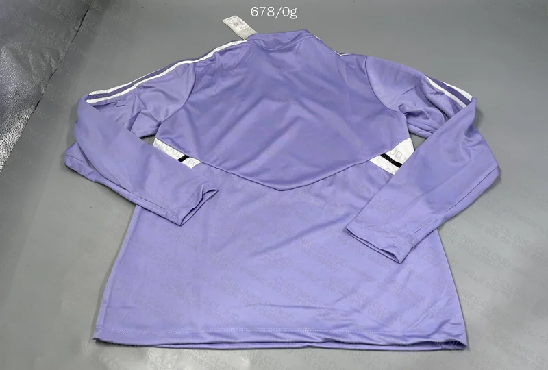 Tracksuit Real Madrid 4
