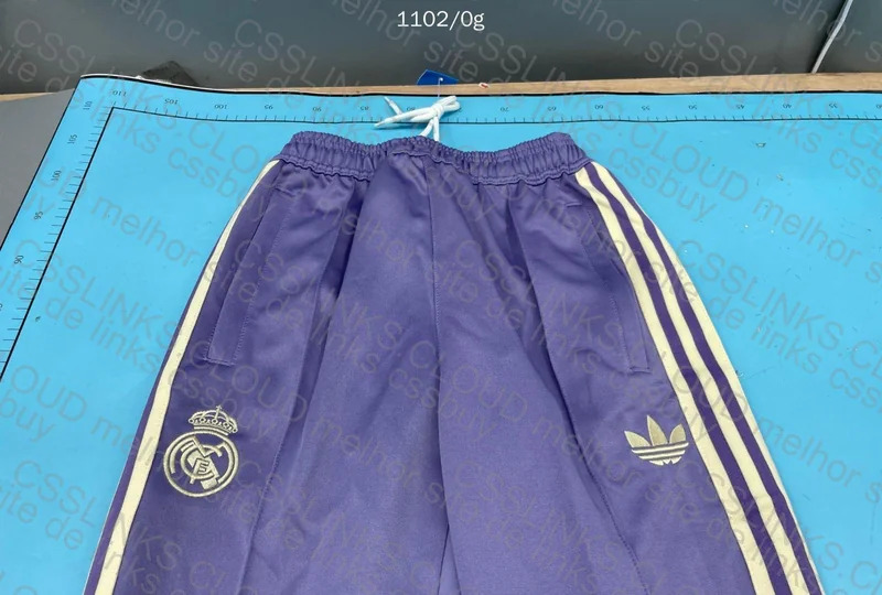 Tracksuit Real Madrid originals 2