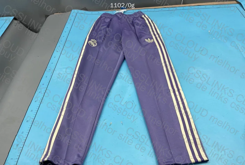 Tracksuit Real Madrid originals 6