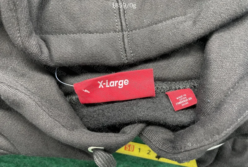 Tracksuit supreme 2