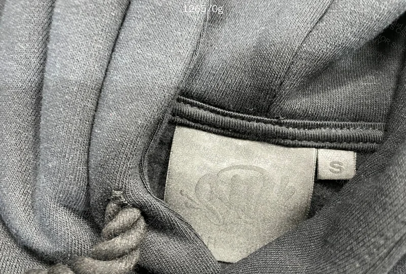 Tracksuit Syna 4