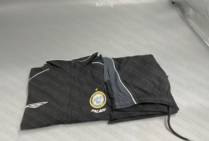 Umbro x Palace Tracksuit (with Measurements) 8