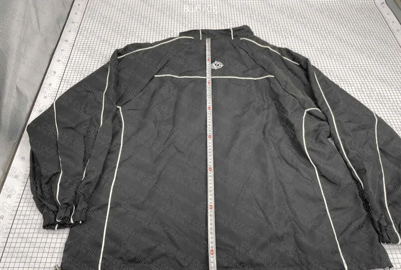 Tracksuit Vicinity 7