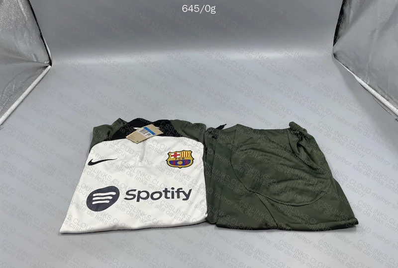 Barcelona Cream Tracksuit/Set