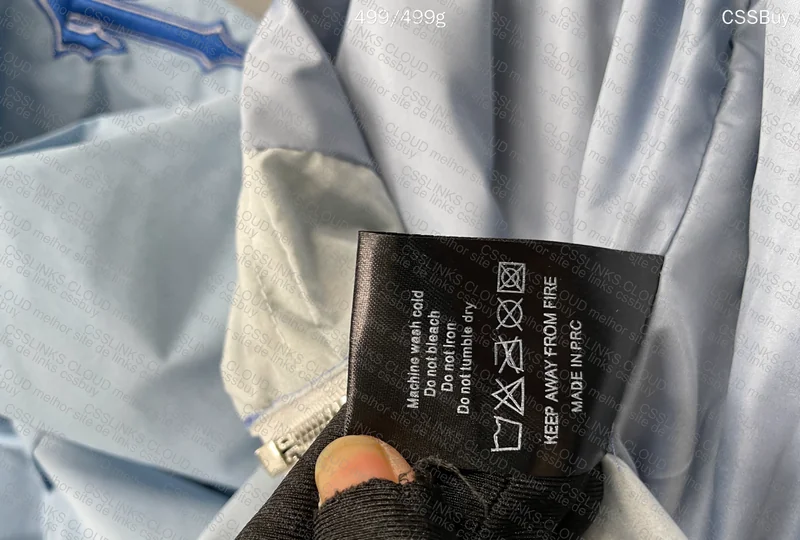 Trapstar Irongate Windbreaker Blue Gradient 2