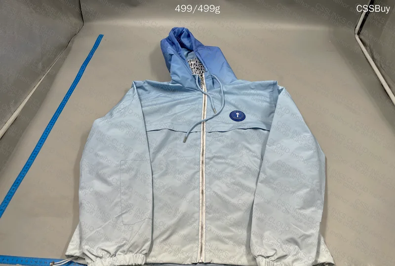 Trapstar Irongate Windbreaker Blue Gradient 6