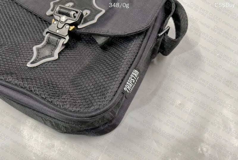 TRAPSTAR SHOULDER BAG 3