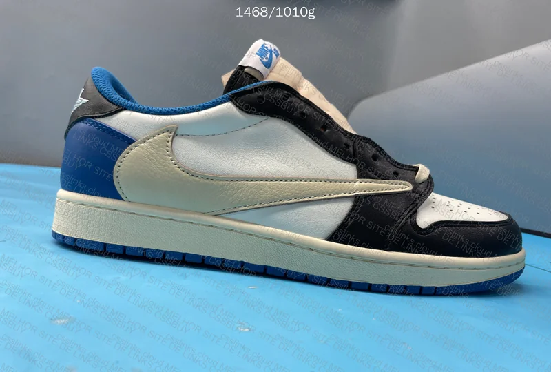 Travis AJ1 low fragment 5