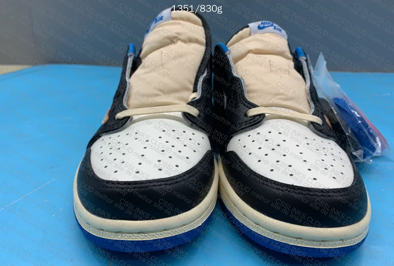 Travis AJ1 low fragment 2