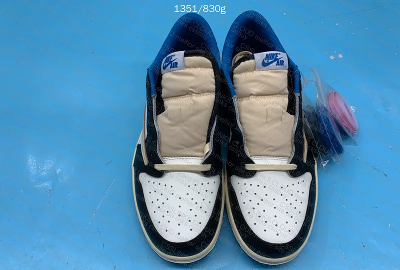Travis AJ1 low fragment 9