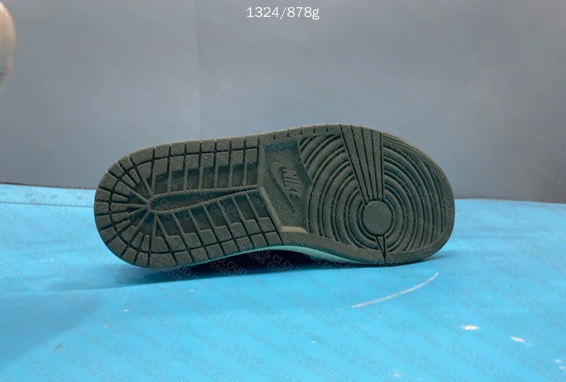 Travis AJ1 Olive PK 4.0 6