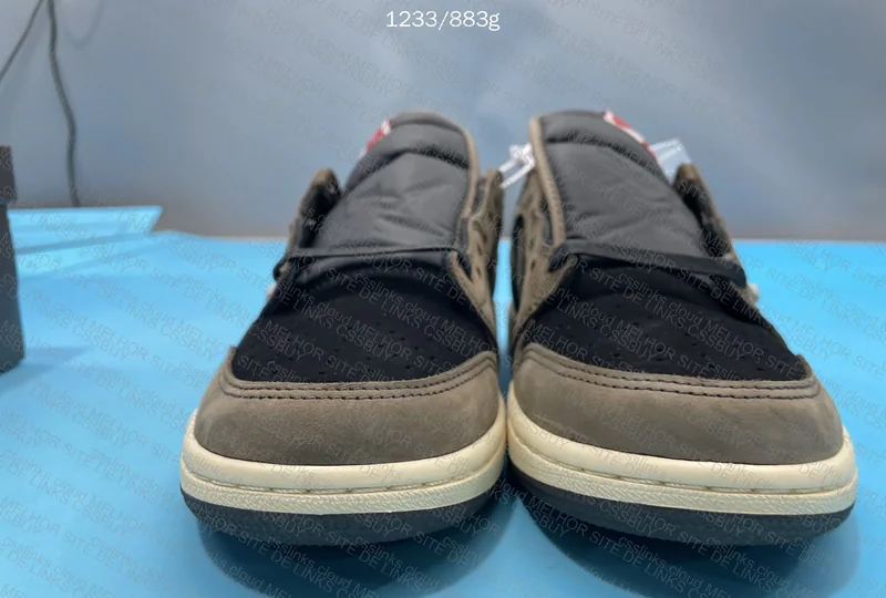 Travis Dark Mocha Low AJ1 2