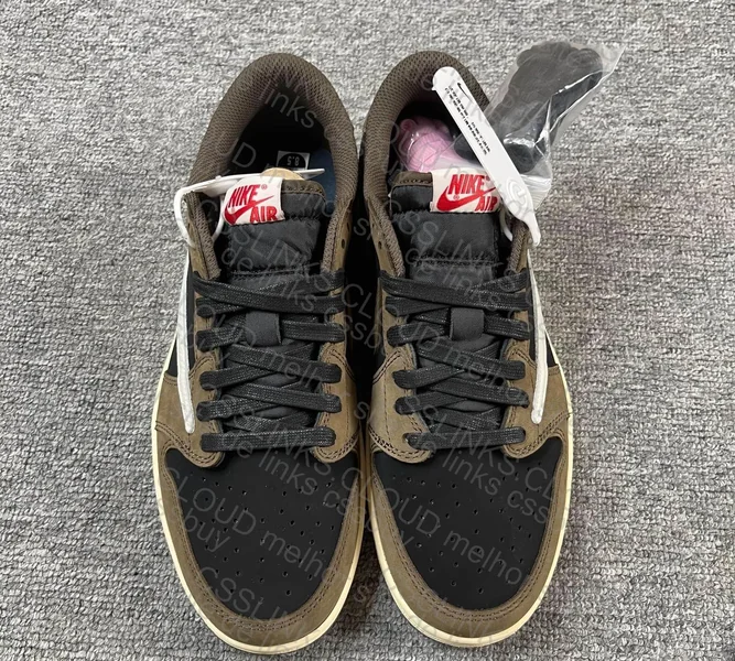 Travis Mocha 3