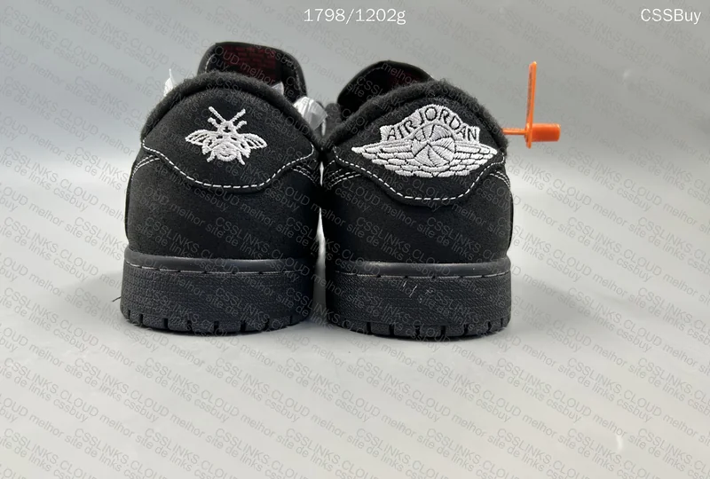 travis phantom 4