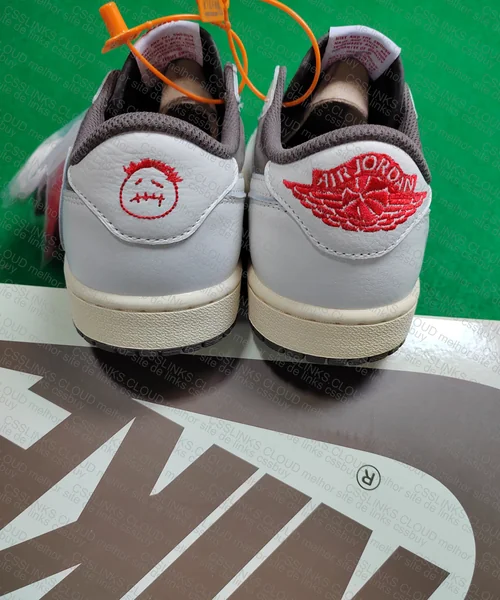 Travis Reverse mocha 3