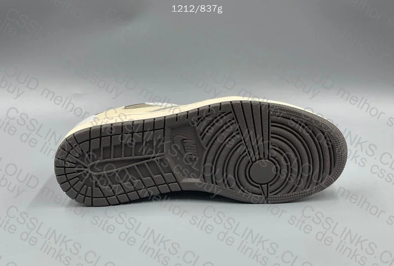 Travis Reverse Mocha 3