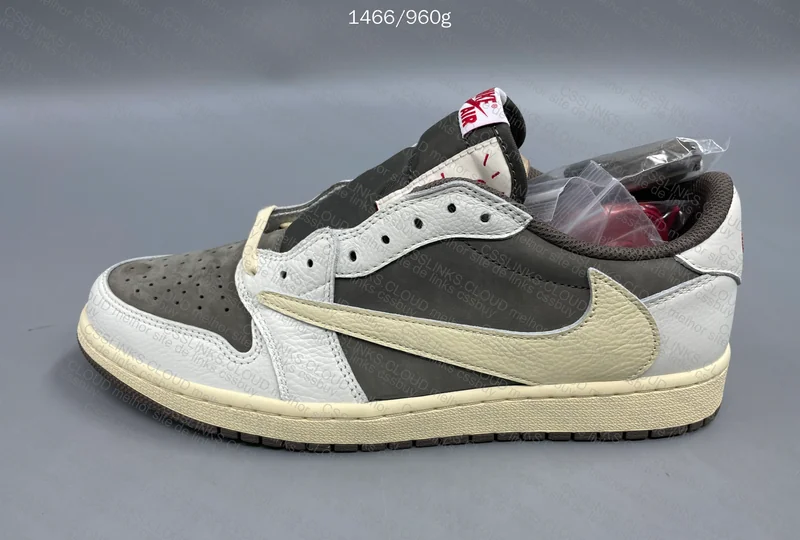Travis Reverse Mocha Y3 220y 8