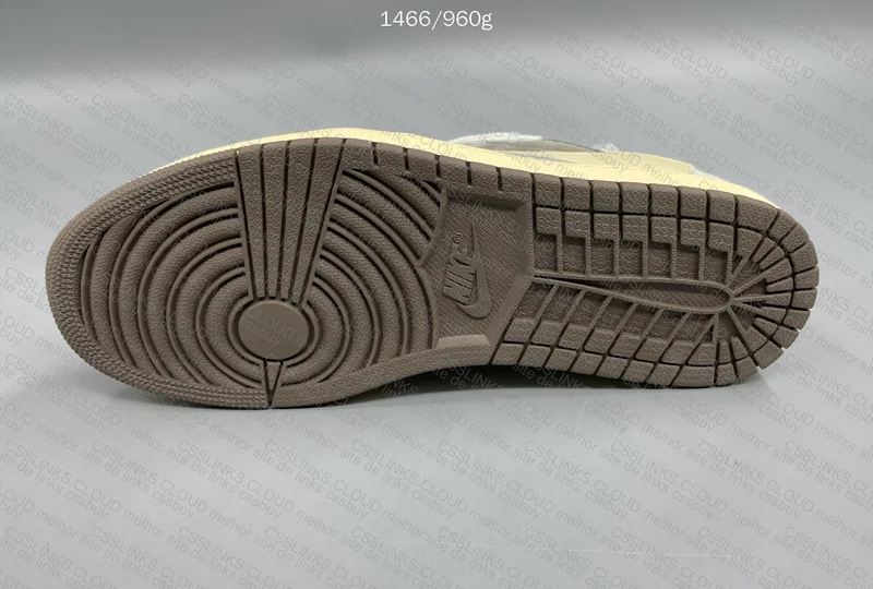 Travis Reverse Mocha Y3 220y 9