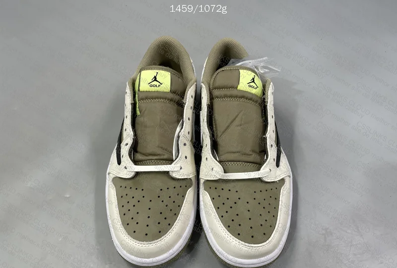 Travis scot aj1 golf 2