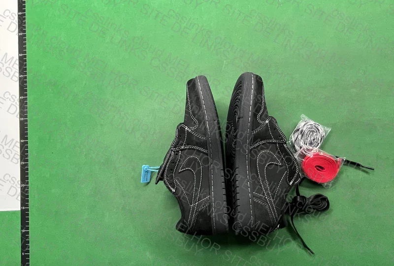 Travis Scott 3
