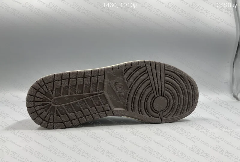 Travis Scott Air Jordan 1 Low 6