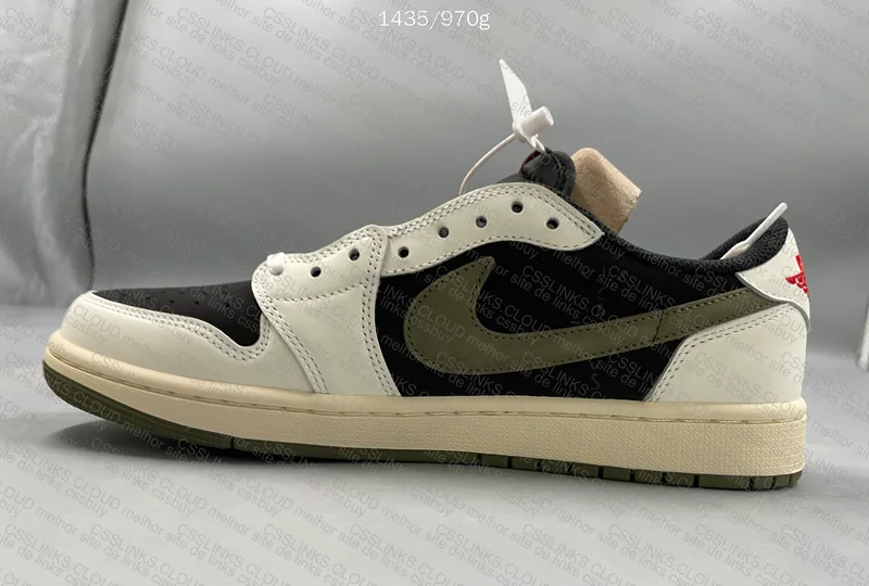 Travis Scott Air Jordan 1 Low OG “Olive” 2