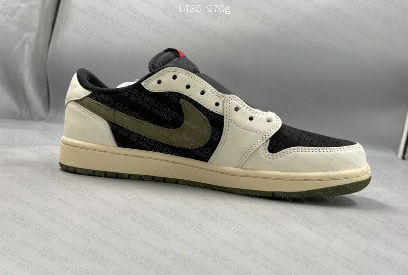 Travis Scott Air Jordan 1 Low OG “Olive” 3