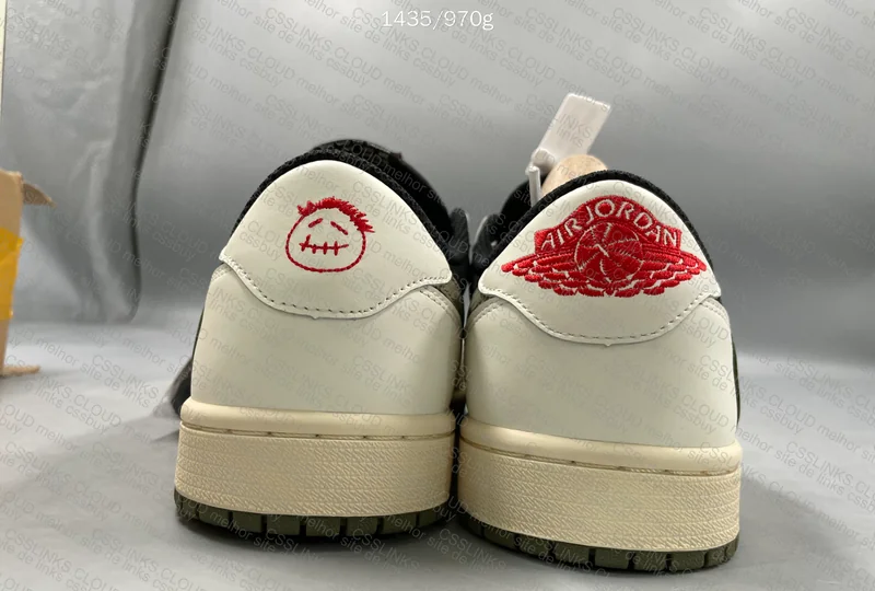 Travis Scott Air Jordan 1 Low OG “Olive” 6