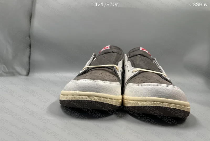 Travis Scott Air jordan 1 low Reverse Mocha 6