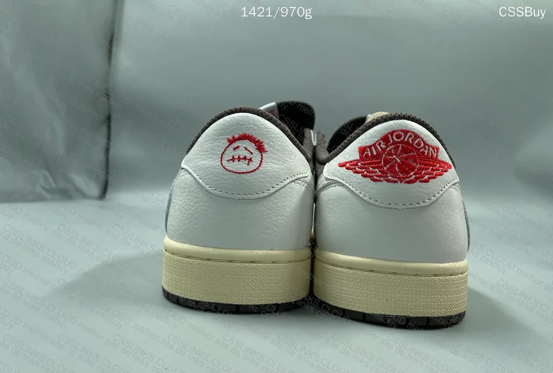 Travis Scott Air jordan 1 low Reverse Mocha 8