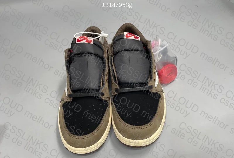 Travis Scott Air Jordan Dark Mocha 3
