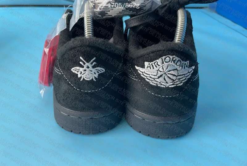 Travis scott AJ1 Black Phantom 3
